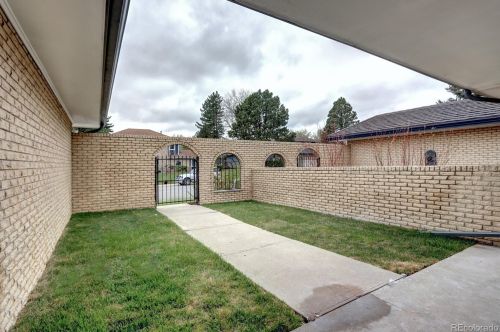 6671 Ithaca Pl, Denver CO  80237-1214 exterior