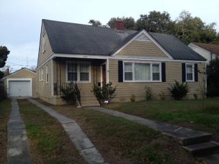 1418 52nd St, Savannah GA  31404-4222 exterior