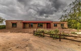 4700 Chestnut Ln, Tucson, AZ 85749-9687