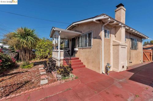 1900 64th Ave, Oakland, CA 94621-3844