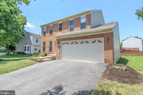 206 Cannon Ball Way, Odenton MD  21113-2653 exterior