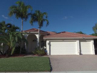 11886 Osprey Point Cir, Lake Worth FL  33449-8369 exterior