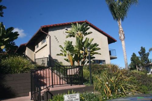 1941 Alga Rd, Carlsbad CA 92009-6114 exterior