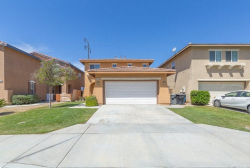 2232 Jornada Dr, Perris, CA 92571-3344