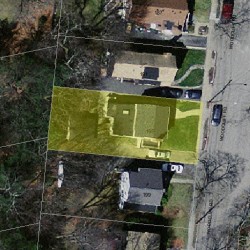 195 Woodcliff Rd, Newton MA  02461-1842 aerial view