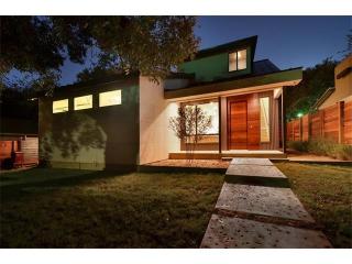 2111 Poquito St, Austin TX  78722 exterior