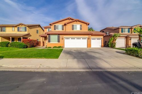 17222 Woodentree Ln, Riverside, CA 92503-6791