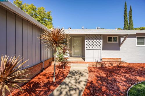 1788 Landana Dr, Concord, CA 94519-1426