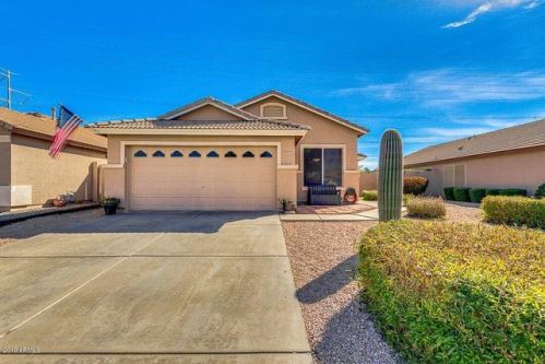 3961 Campbell Ave, Gilbert, AZ 85234-3215