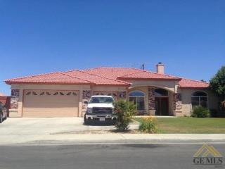 4610 Oceanrock Ave, Bakersfield CA  93313-5758 exterior