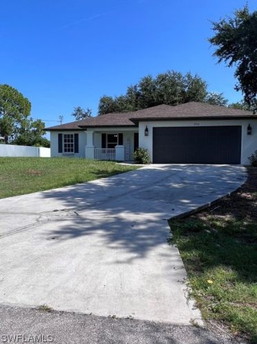 2914 7th St, Lehigh Acres, FL 33976-2554