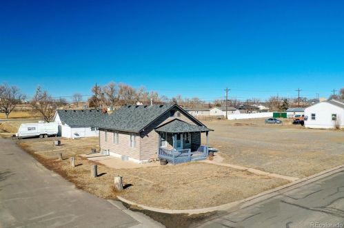 295 Main St, Keenesburg, CO 80643-8019