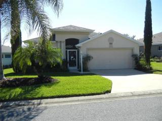 3034 Keel Ct, Tavares FL  32778-9202 exterior