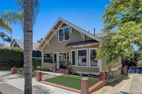 1032 21st St, San Diego, CA 92102-1816