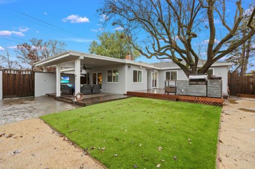 15148 Bel Escou Dr, San Jose CA  95124-5019 exterior