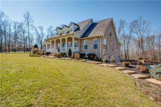 253 Leath Rd, Portland, TN 37148-5234