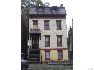 6 Grand St, Newburgh, NY 12550-5626