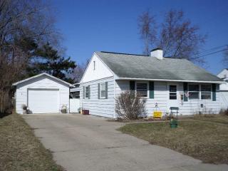834 Maple Grove St, Tomah, WI 54660-1226