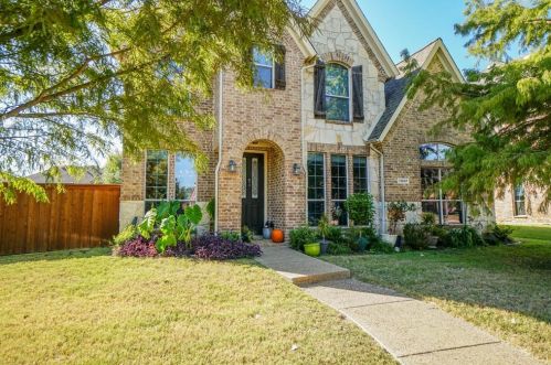 13697 Fall Harvest Dr, Frisco TX  75033-0419 exterior