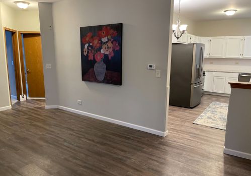 1231 Rhodes Ln, Naperville, IL 60540-0341