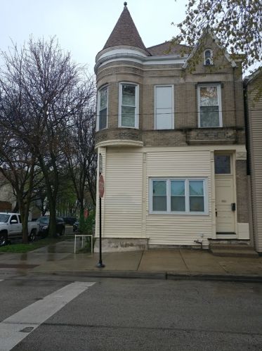 4801 Ada St, Chicago, IL 60609-4248