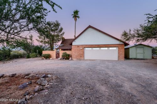 4375 Anklam Rd, Tucson, AZ 85745-9524