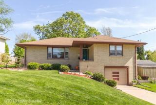 7318 Beechwood Dr, Des Moines IA  50322-4121 exterior