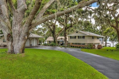 417 Oak Hammock Ln, Leesburg, FL 34748-9508