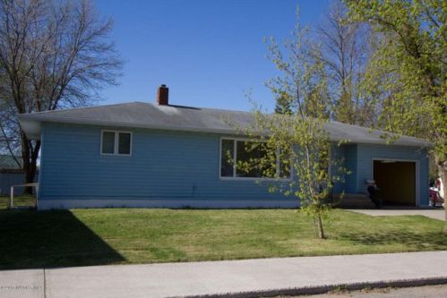 185 Central Ave, Plummer, MN 56748-4828