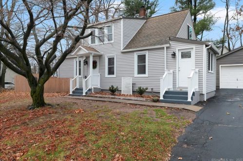 66 Summit St, Southington, CT 06489-3548