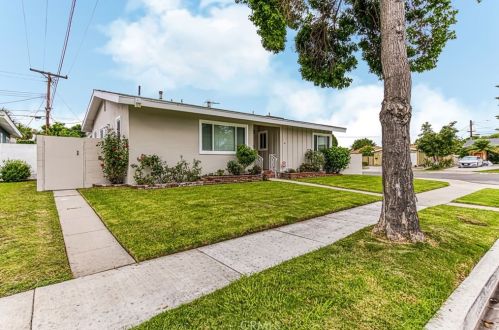 621 Echo St, Anaheim, CA 92804-2652