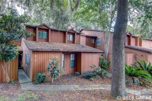 858 58th Ter, Gainesville, FL 32607-3883