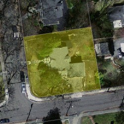 78 Greylock Rd, Newton MA  02465-2704 aerial view