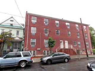 1814 Waterloo Pl, Bronx, NY 10460-4706
