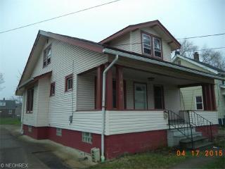 1031 22nd St, Lorain, OH 44052-4611