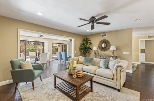 25131 Mammoth Cir, El Toro, CA 92630-2518