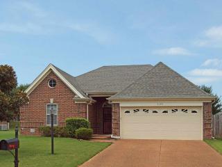 3093 Woodland Pine Dr, Lakeland, TN 38002-3870