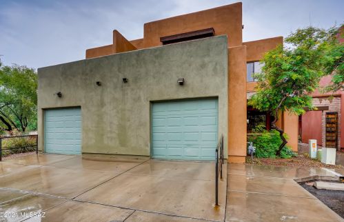 3137 Olsen Ave, Tucson, AZ 85719-2354