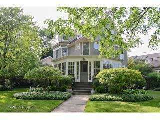 2217 Harrison St, Evanston, IL 60201-2179