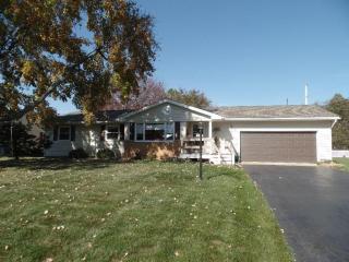 160 Gregory Dr, Newark, OH 43055-3471