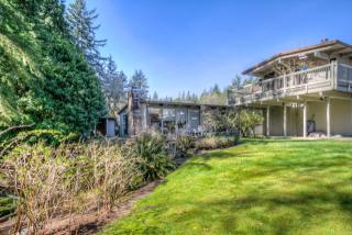 16463 35th St, Bellevue, WA 98008-5816