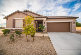 446 158th Ln, Goodyear, AZ 85338-3270