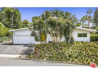 2736 Laurel Pass, Los Angeles CA  90046-1015 exterior