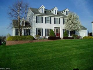 3136 Helston Ave, Akron, OH 44312-5924