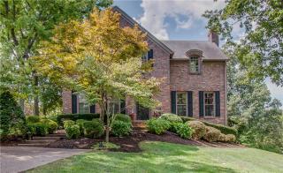 4313 Lindawood Dr, Nashville, TN 37215-3209