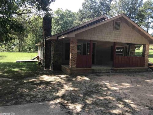 2401 Mount Olive Rd, Bauxite, AR 72011-9652