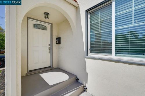 2939 Concord Blvd, Concord CA  94519-2610 exterior