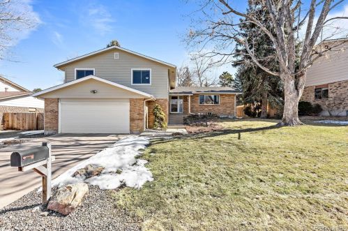 5768 Kenton St, Englewood, CO 80111-3941