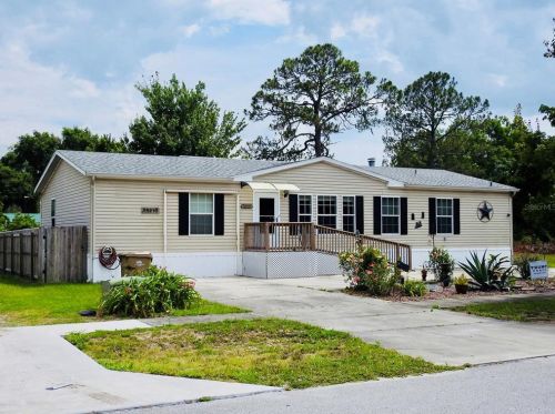 35210 Forest Lake Rd, Leesburg, FL 34788-9605
