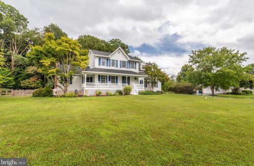 7115 Decoy Dr, Owings, MD 20736-3809